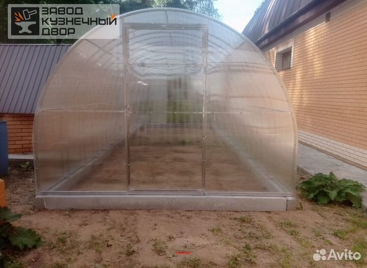 Теплица из поликарбоната оцинкованная