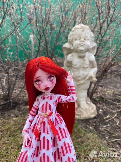 Ооак Leyn Shepard Дракулаура кукла Монстер Хай