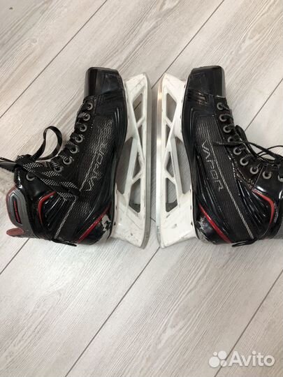 Вратарские хоккейные коньки bauer vapor x900