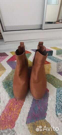 Женские вещи по 150, 42 44 zara