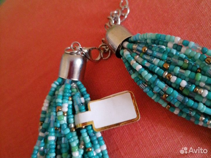 Ожерелье из бисера