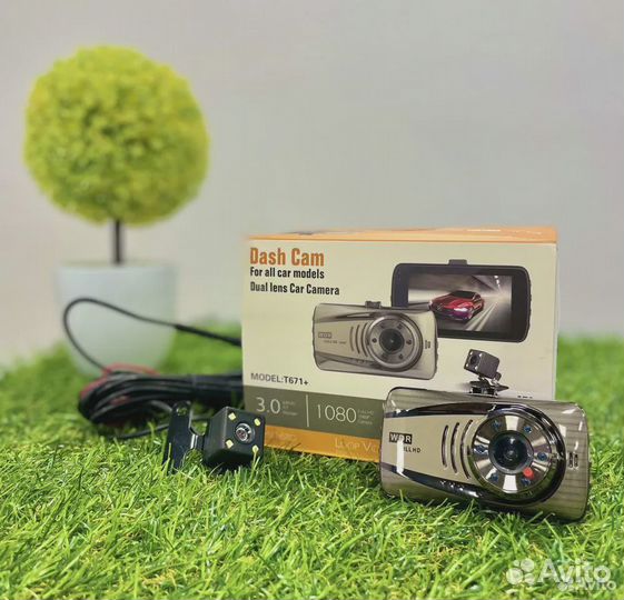 Автомобильный видеорегистратор регистратор