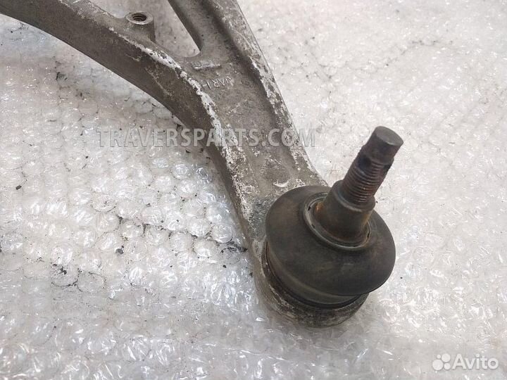 Рычаг задний верхний правый