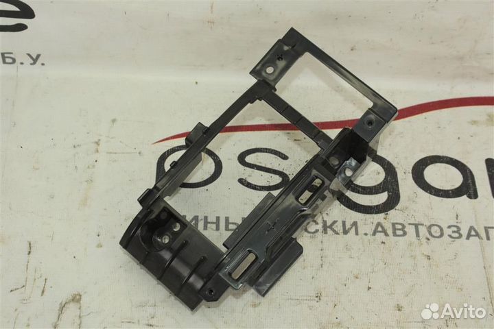 Кронштейн кулисы кпп Nissan Teana J32