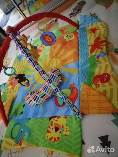 Развивающий коврик