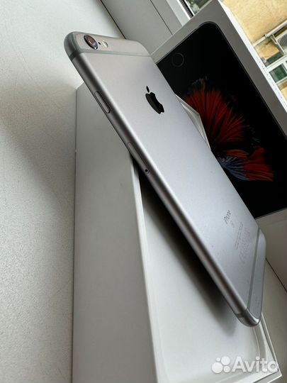 iPhone 6S Plus, 64 ГБ