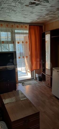 Комната 15 м² в 6-к., 1/2 эт.