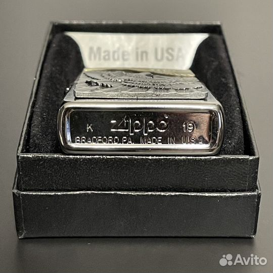 Зажигалка zippo. новая. оригинал. немецкий каталог