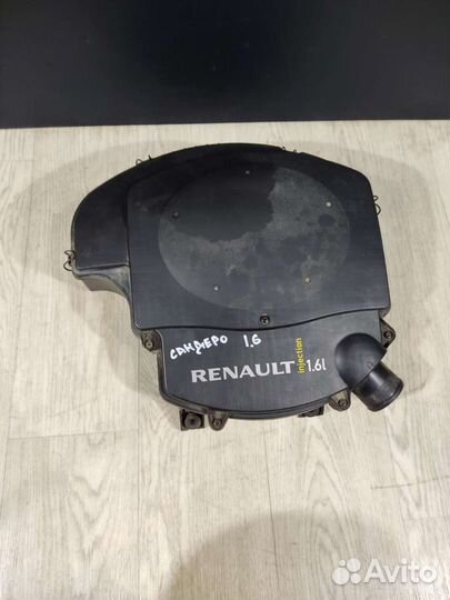 Renault Sandero 1 корпус воздушного фильтра