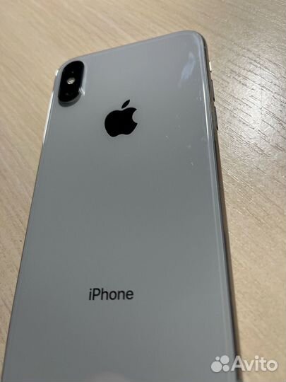 iPhone X, 256 ГБ