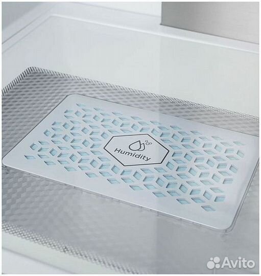 Холодильник LEX LCD505MgID