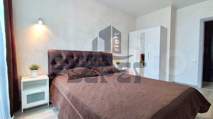 2-к. квартира, 52 м², 10/12 эт.