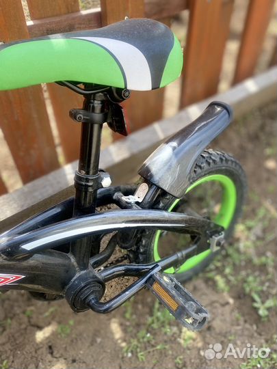 Детский велосипед (4х колесный)