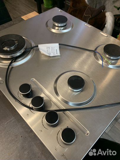 Газовая варочная панель 4 конфорки горение