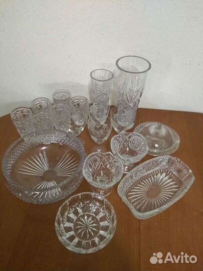 Хрустальные вазы, бокалы, рюмки