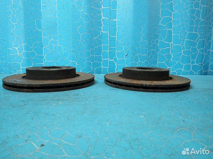 Диски тормозные передние Volkswagen Golf 6 MK6 5K1