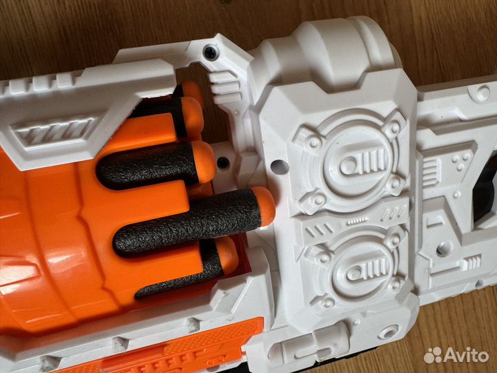 Бластер нерф