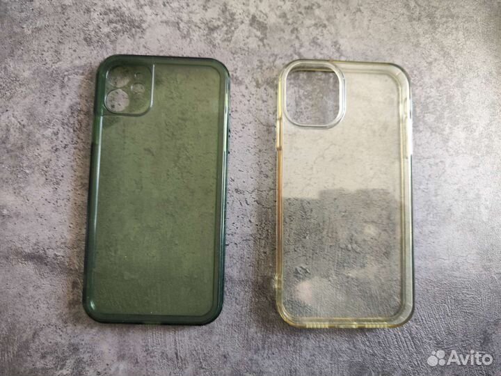 Чехлы на iPhone 11