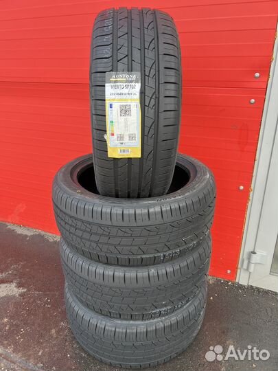 Austone SP-702 245/40 R19