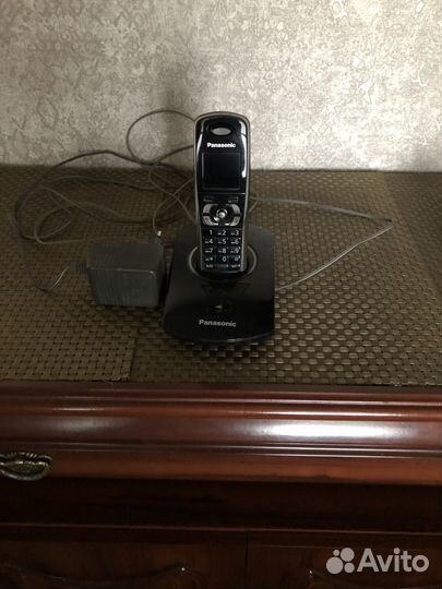 Цифровой безпроводный телефон Panasonic