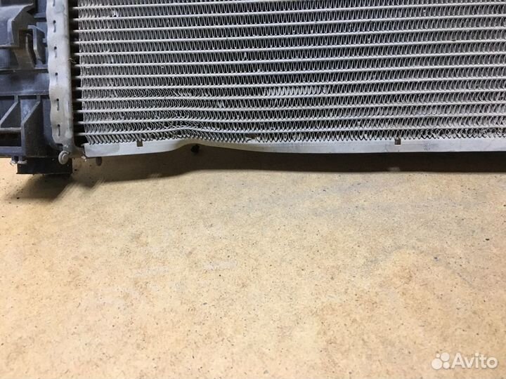 Радиатор охлаждения Mercedes w219 M272