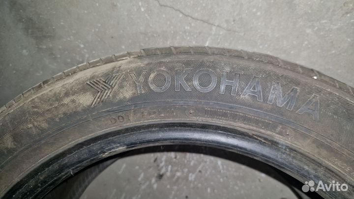 Yokohama dB Decibel E70 215/55 R17 93V