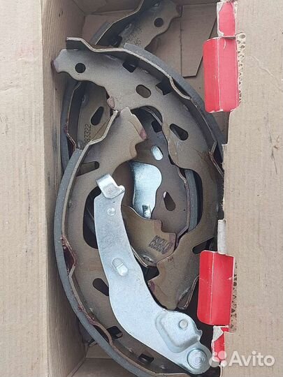 Тормозные колодки пежо 107