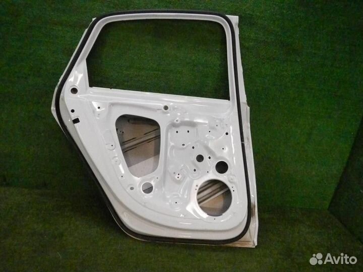 Дверь задняя левая Audi A4 B9 (2015-н.в.) седан