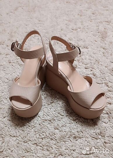 Босоножки женские 36 размер