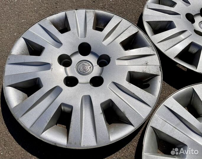 Оригинальные колпаки Chrysler Pacifica R17 3шт