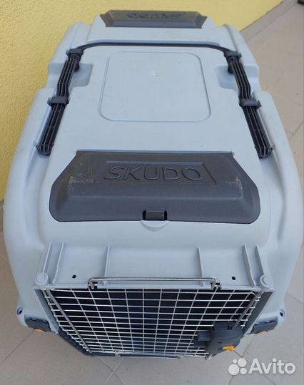 Транспортная переноска для животных
