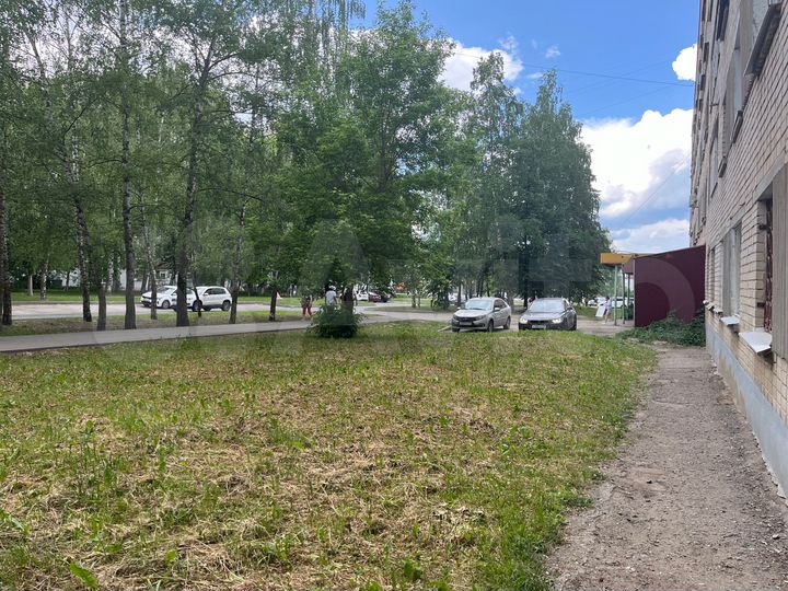 Комната 12,9 м² в 1-к., 1/5 эт.