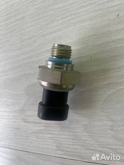 Датчик спидометра 2конт. Scania 124