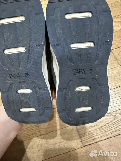 Ботинки Zara 25