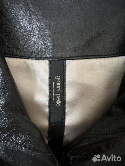 Кожаная куртка с карюшоном Gianni Pelle р 46