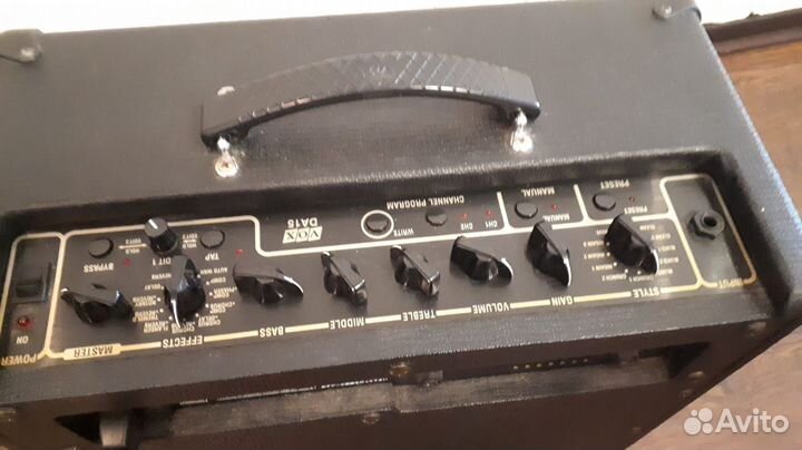 Комбоусилитель Vox DA15