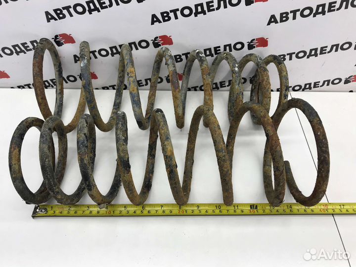 Пружины задние пара Daihatsu Gran Move 2000 г.в