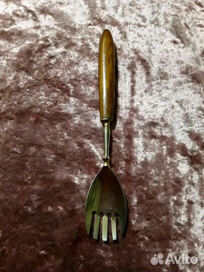 Антикварные столовые приборы. Златоуст, 19 в