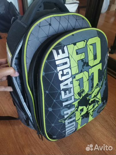 Рюкзак для мальчика школьный