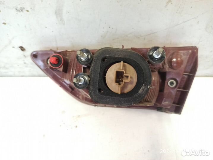 Фонарь задний левый внутренний infiniti FX/QX70