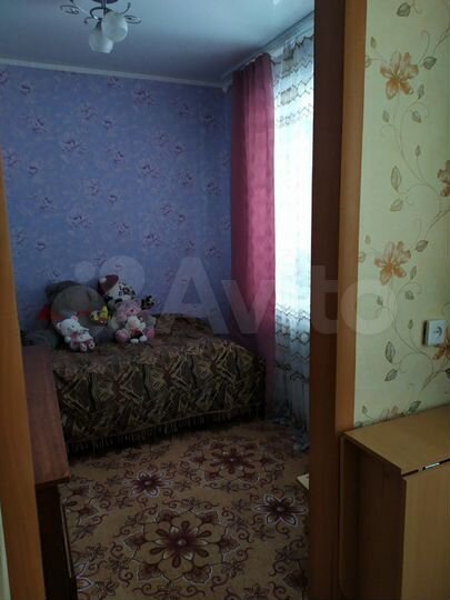 3-к. квартира, 42 м², 1/4 эт.