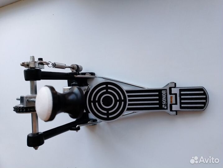 Педаль. бас барабана