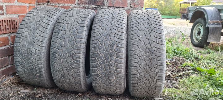 Continental IceContact 2 215/60 R16 99T