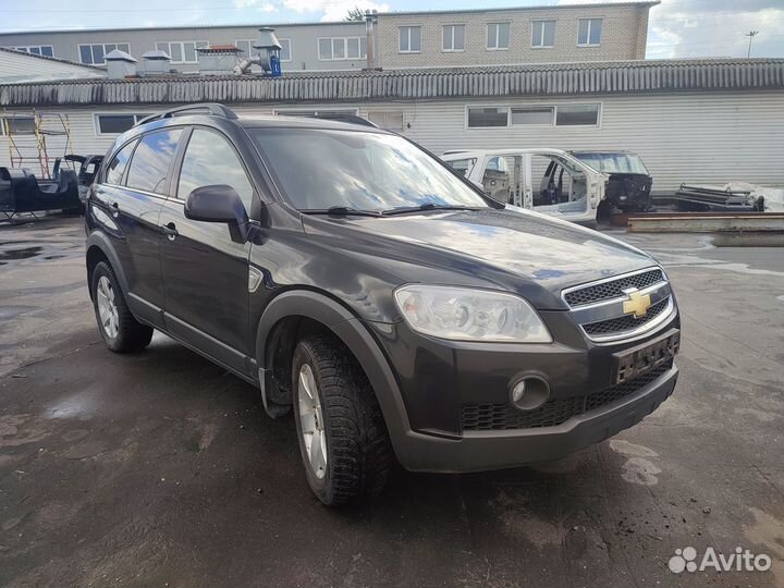 В разборе Chevrolet Captiva I 2.4 C100 (2006-2011)