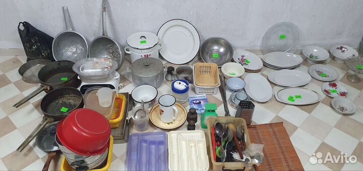 Продам посуду Б/У