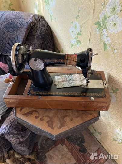 Швейная машина Подольск