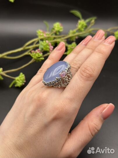 Серебряное кольцо с халцедоном