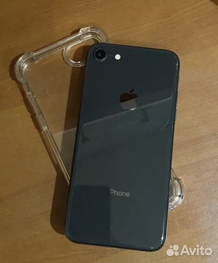 iPhone 8, 256 ГБ