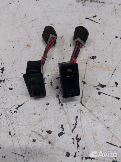 Кнопка подогрева Mazda 323 BF