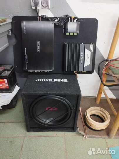 Комплект музыки в авто